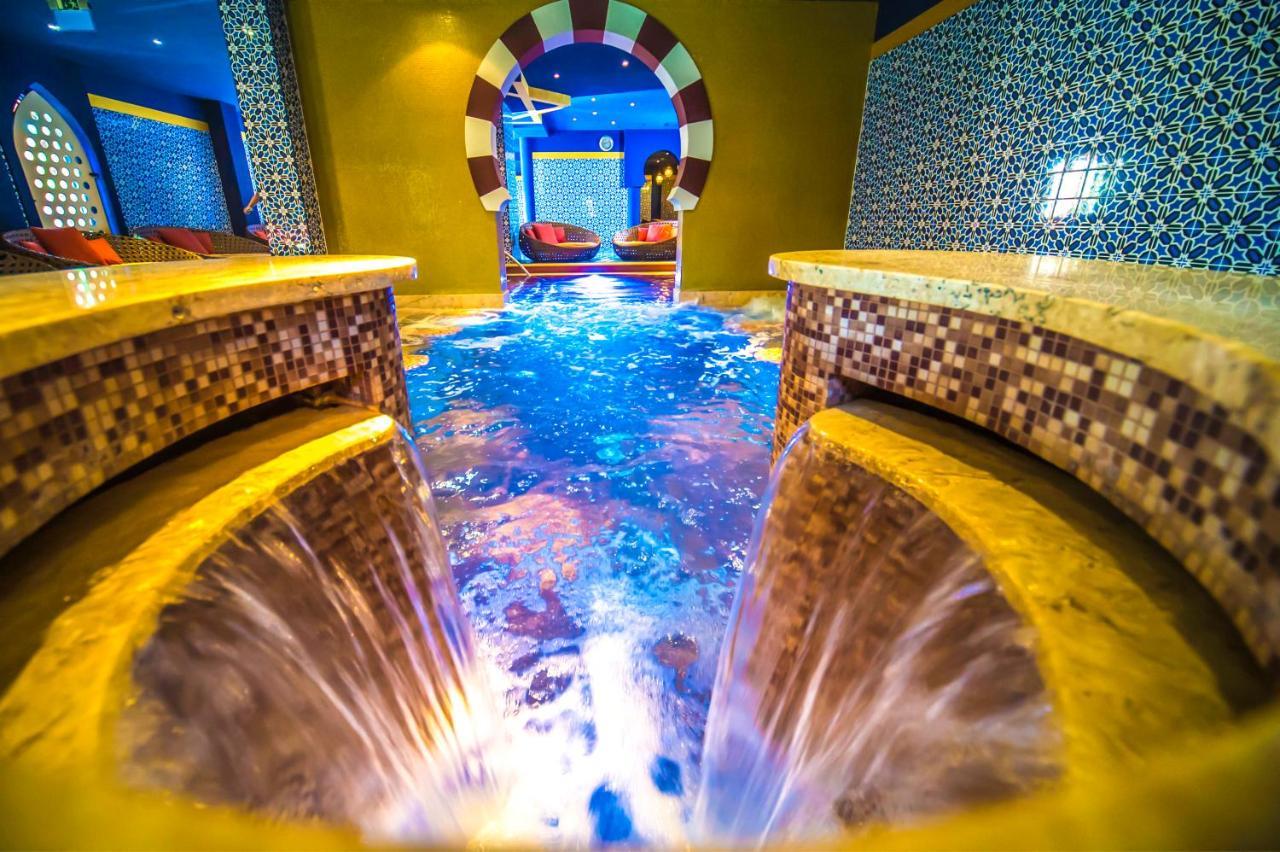 Meses Shiraz Hotel Superior-Adults Only Egerszalók Dış mekan fotoğraf