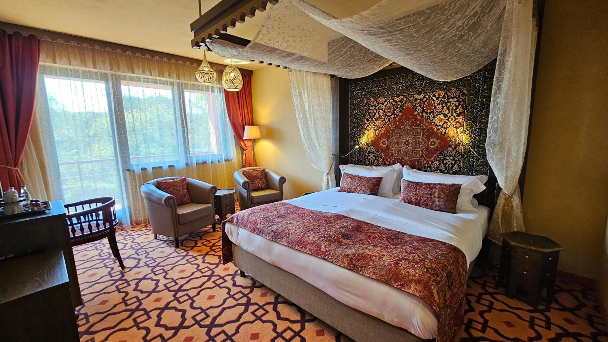 Meses Shiraz Hotel Superior-Adults Only Egerszalók Dış mekan fotoğraf